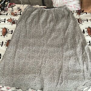 Midi skirt size large